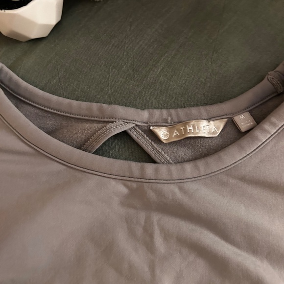 Women’s Athelta Gray Top - Picture 2 of 7